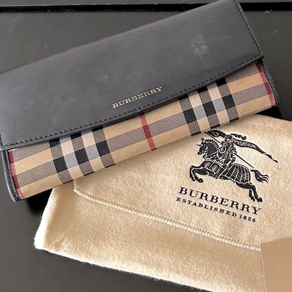 Burberry Black and Beige Check Wallet